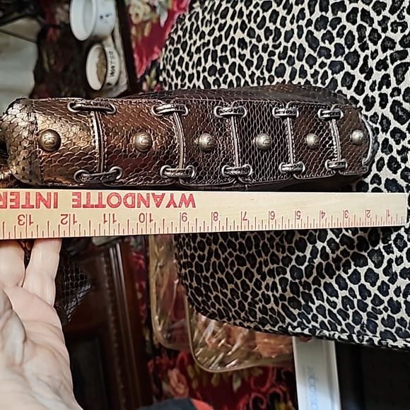 Donald Pliner copper colored leather bag - Picture 3 of 13